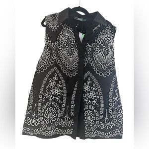Black & White Patterned Top- Women Size S